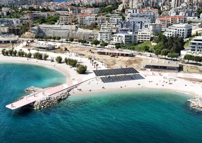 Maris Apartman *