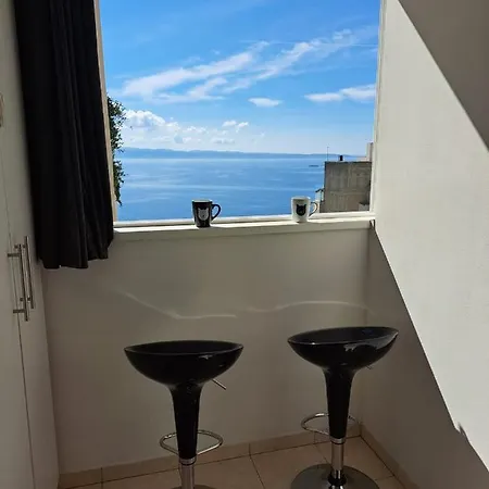 Maris Apartment